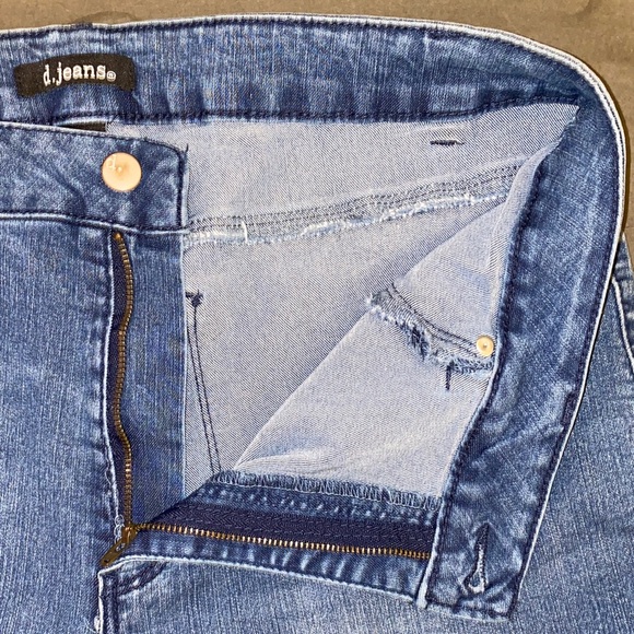 d. jeans Women's Size 16 Classic Blue Denim Jeggings - Picture 11 of 12